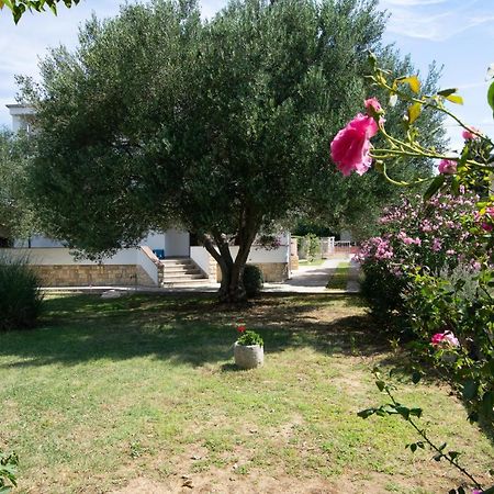 White Diamond Apartment Vrsi Bagian luar foto